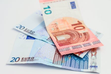 تحليل فني: البائعون يسيطرون على زوج اليورو دولار