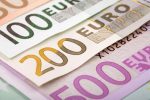 رغم تفشي كورونا اليورو يرتفع مقابل الدولار